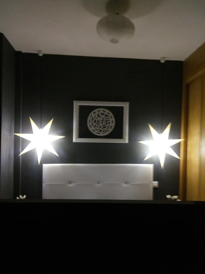 Apartamentos Toledo Suite ภายนอก รูปภาพ