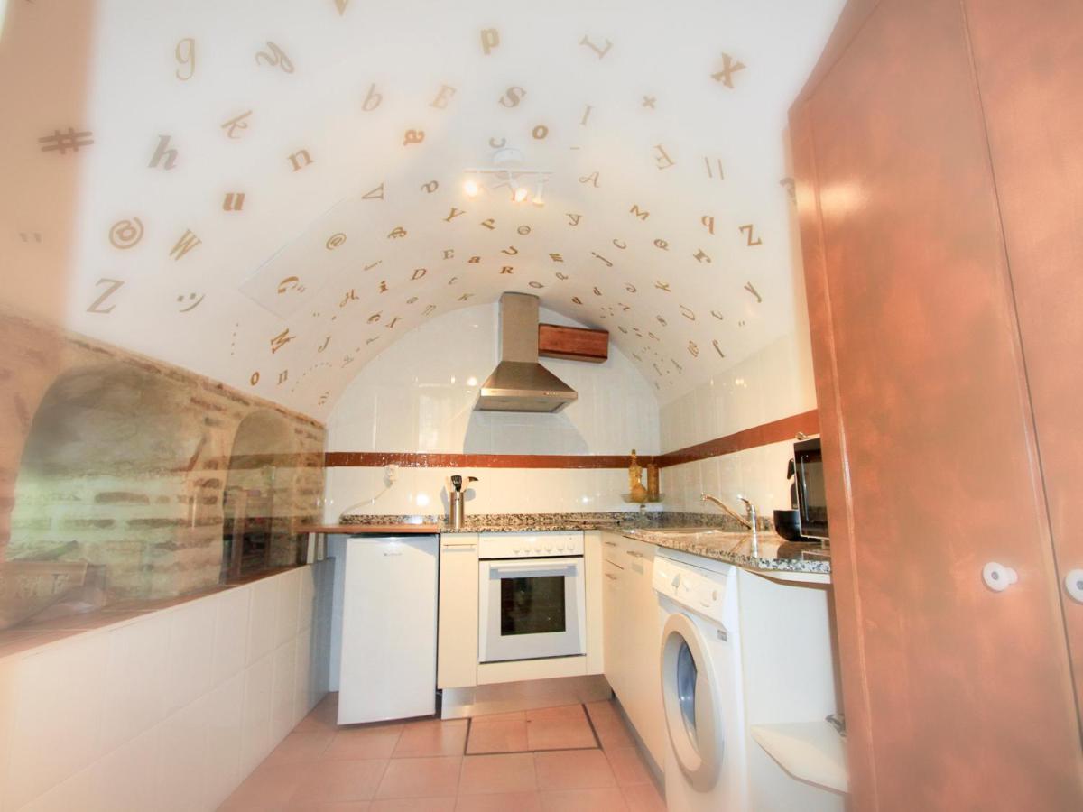 Apartamentos Toledo Suite ภายนอก รูปภาพ